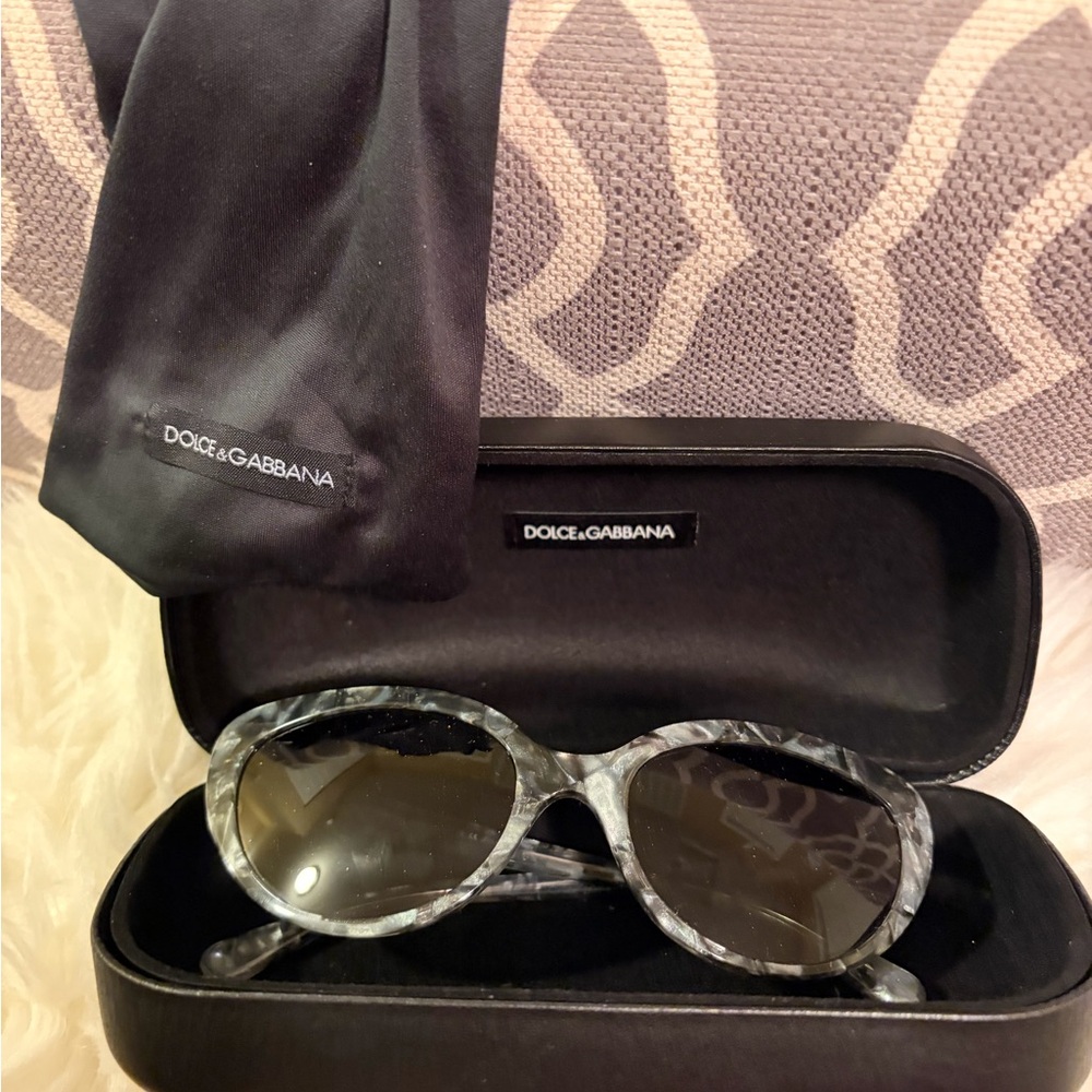 Dolce & Gabbana Marbled Black & Gray Round Sunglasses
